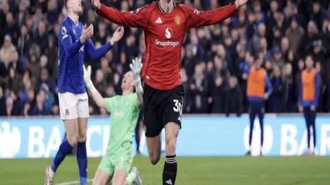 皇马追求亚马尔受阻，巴黎也欲签下强援